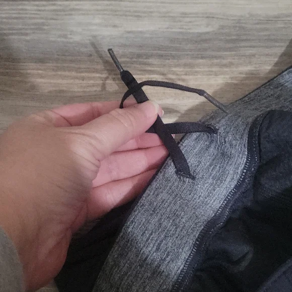 Lululemon Mens Running Short Black Medium - Picture 5 of 8